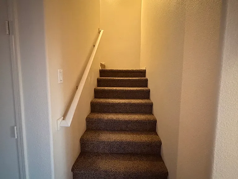 2130 Margarita Dr SE — Photo 5