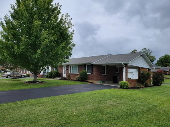 227 W Carrollton Ave, Salem, VA 24153