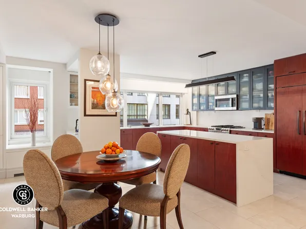 35 East 85th Street image 4 of 12