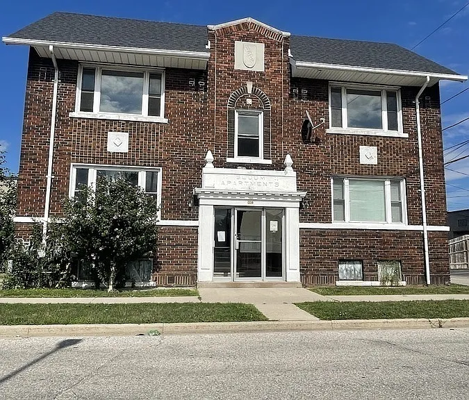 538 Louis Ave #4 — Photo 1