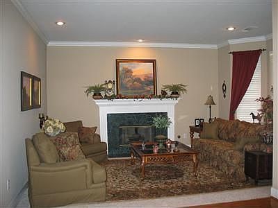 1st image of 4031 Glen Abby Cir