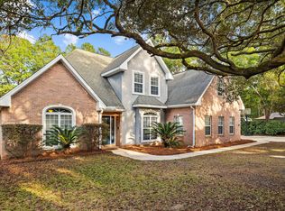 771 Waterview Cove Dr, Freeport, FL 32439