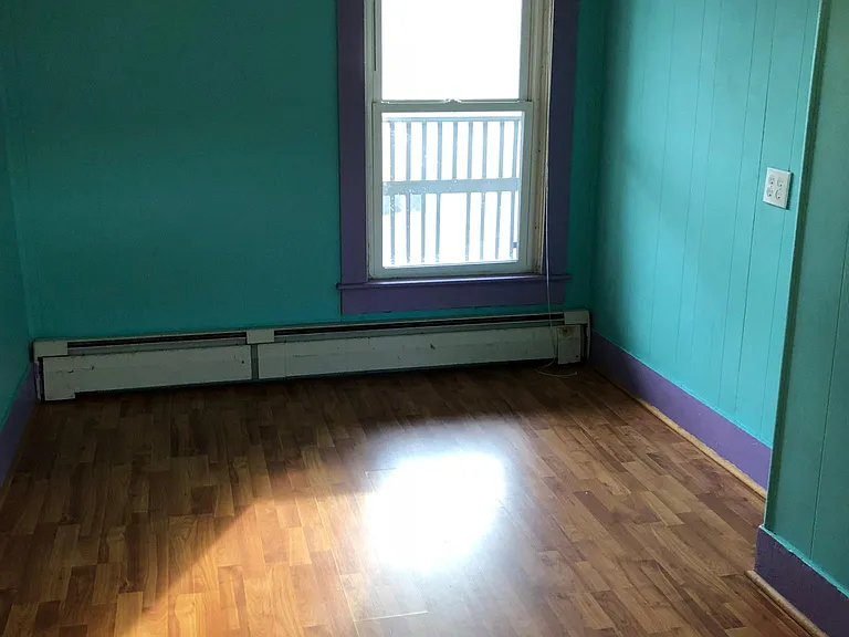 60 Pleasant St #C — Photo 15