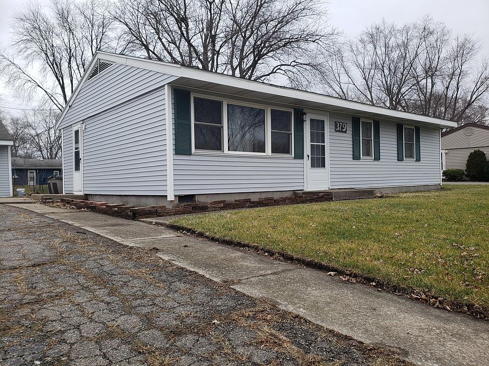 2nd image of 379 Brook Dr