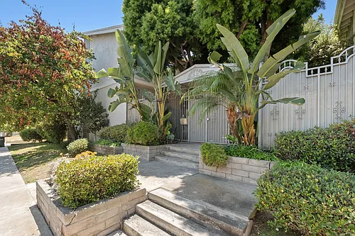 2112 Warfield Ave #9 Photo 1