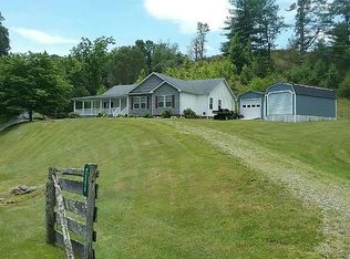 2024 Oak Hill Rd, Mouth Of Wilson, VA 24363