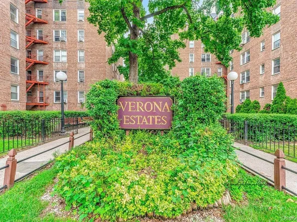 65-45 Yellowstone Boulevard #2A, Forest Hills, NY 11375