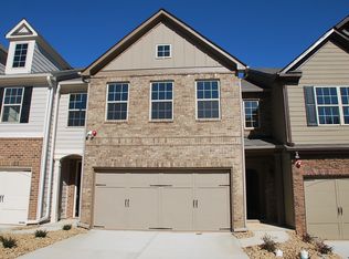 903 Spicy Oaks Dr, Lawrenceville, GA 30044