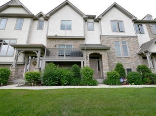 285 Regency Ct UNIT C, Wauconda, IL 60084