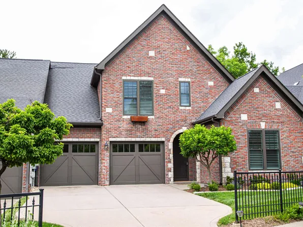 1762 S Springhouse Dr, Bloomington, IN 47401