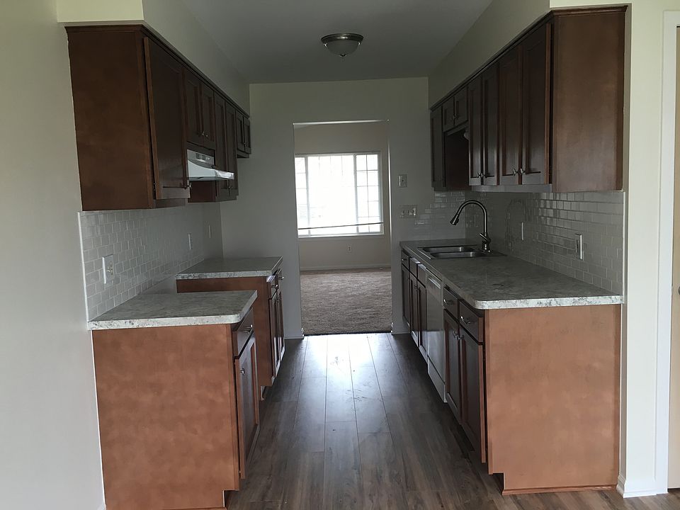 1st image of 27121 Antonio Dr