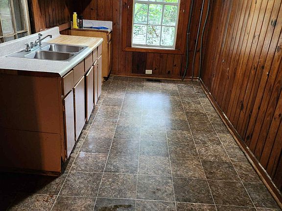 11 Cary Kitchen_09262025