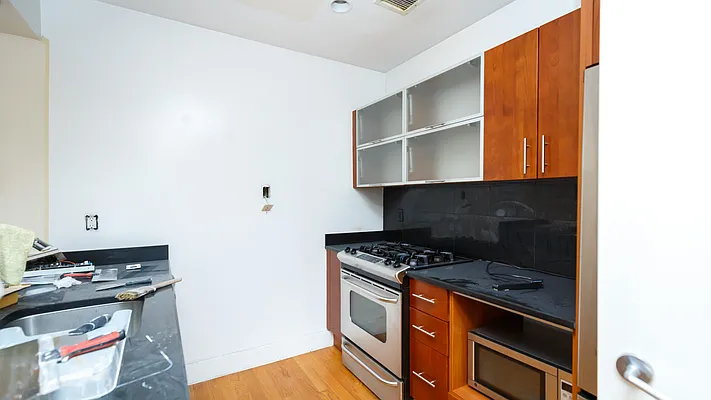 Rented by Nooklyn NYC LLC | media 8