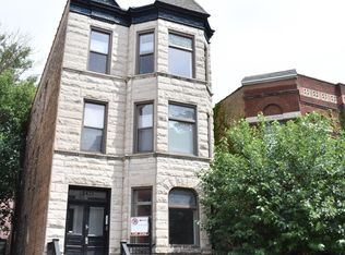 2425 N Geneva Ter APT 1F, Chicago, IL 60614