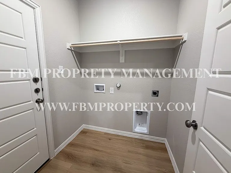 1777 Refuge Way — Photo 13