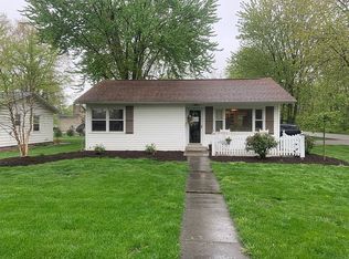 211 Griffith Dr, Carmi, IL 62821