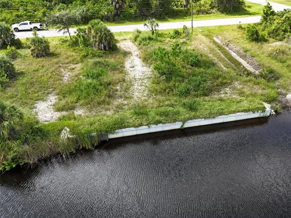 8528 Santa Cruz Dr #46, Pt Charlotte, FL 33981