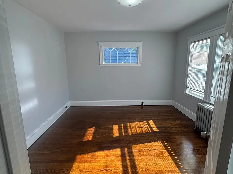 101 Nottinghill Rd #1