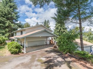 15401 S Sky Ranch Ln, Oregon City, OR 97045