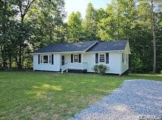 845 Mountain Hall Rd, Crewe, VA 23930