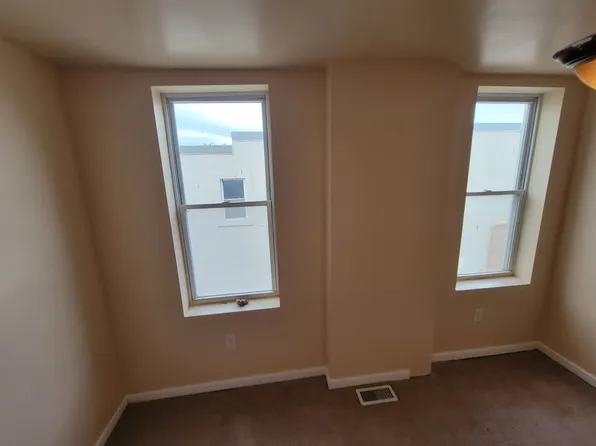 1506 E Lanvale St, Baltimore, MD 21213