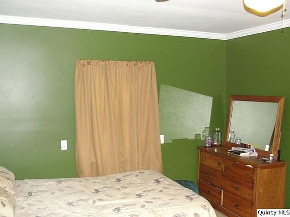 Home for Sale in Mendon, IL $37,500