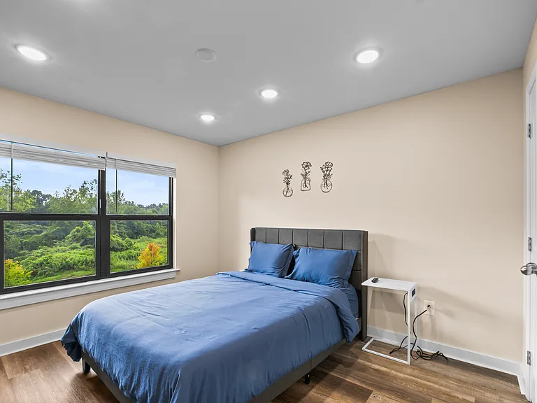 2834 Watauga Ave — Photo 11
