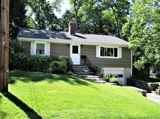 35 Frederickson Ave, Worcester, MA 01606