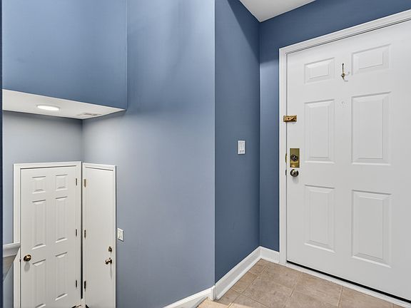 3rd image of 3314 Blue Ridge Dr Unit 3314
