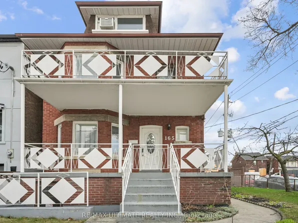 165 Sellers Ave, Toronto, ON M6E 3V3