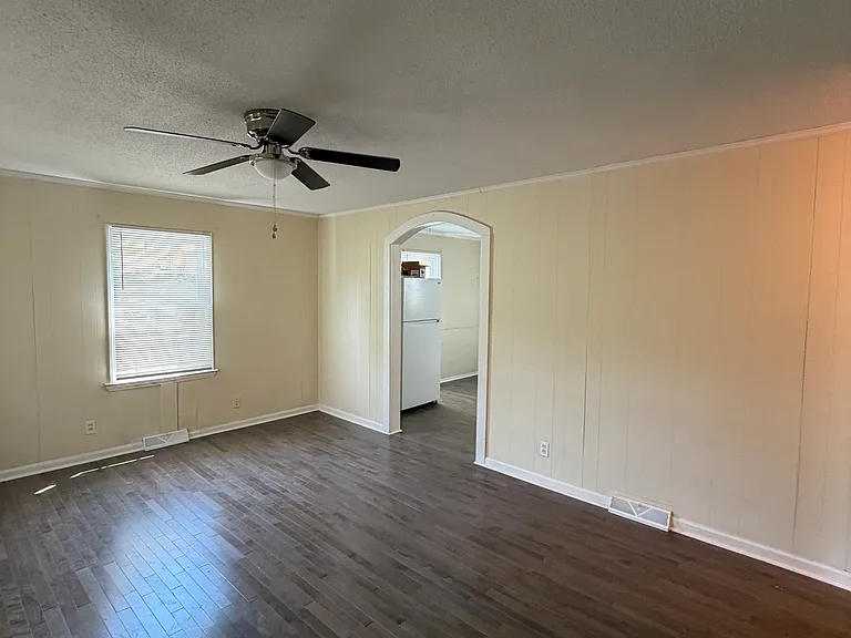 3413 Immanuel Rd — Photo 9