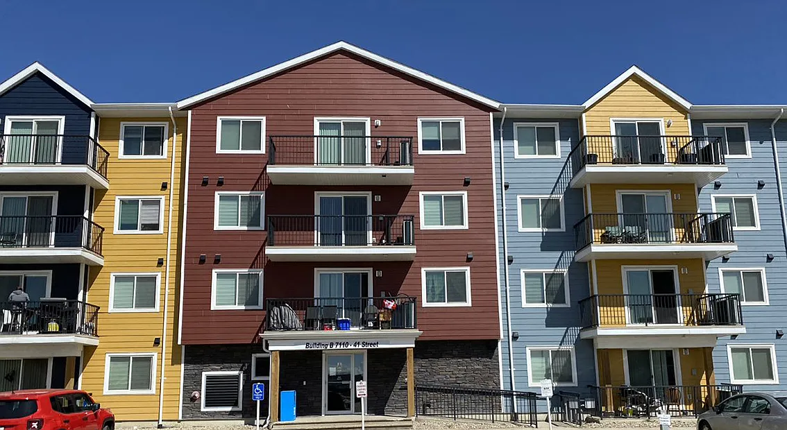 Prairie View Estates — Photo 3