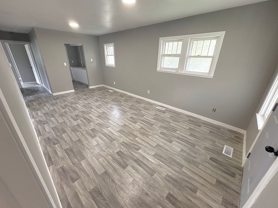 1st image of 3256 Augusta St
