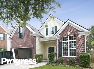 1062 Overview Dr, Lawrenceville, GA 30044