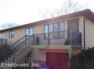 1413 Dolen Pl, Iowa City, IA 52246