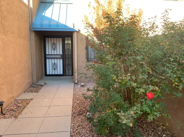 461 Jefferson St NE, Albuquerque, NM 87108