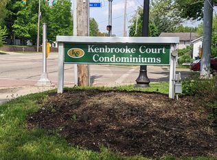 3569 Kenbrooke Ct #1, Kalamazoo, MI 49006