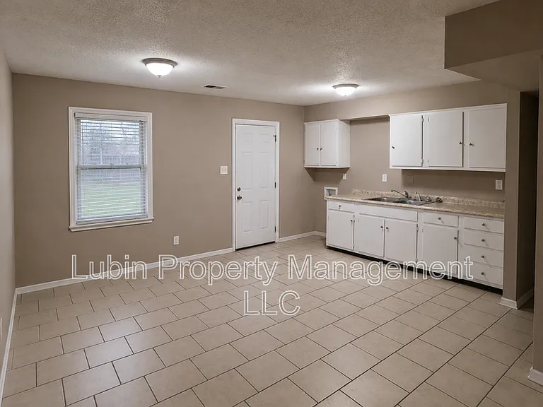 1221 Tahoe Rd — Photo 7