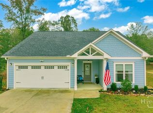 153 N Point Circle, Hartwell, GA 30643