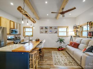 835 Rosemount Rd, Sylva, NC 28779