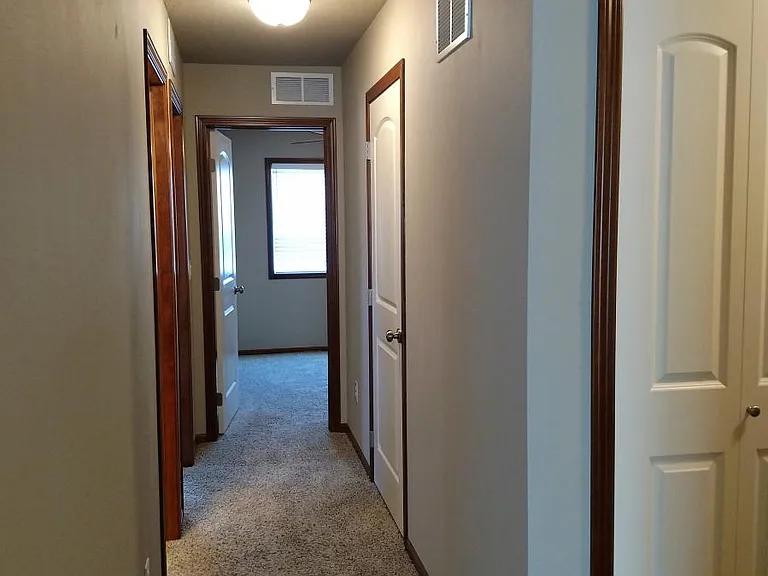 1203 NE 7th Ln — Photo 14