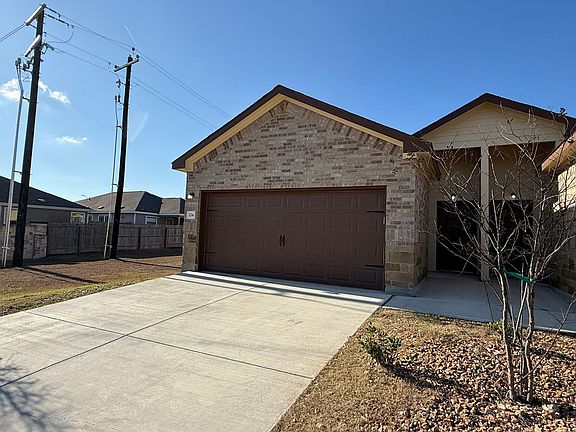 4th image of 124 Highland View