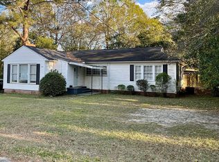 1004 Woodrow Ave, Dublin, GA 31021