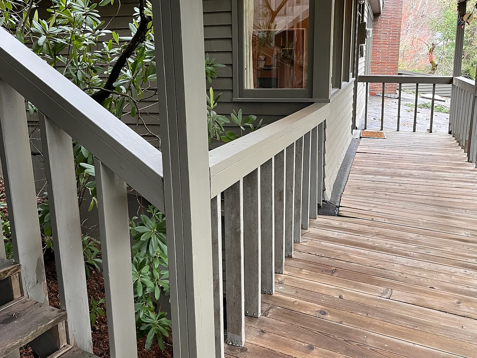 2362 Malabar Dr — Photo 3