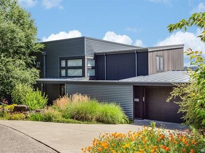 5505 S Upland Rd, Seattle, WA, 98118