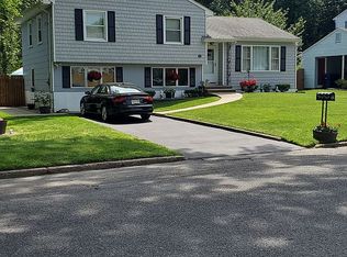 12 Cedar Brook Dr, Neptune, NJ 07753