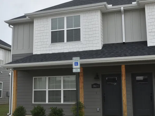 1863 S Garland Ave, Fayetteville, AR