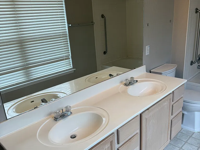 10838 Larson Cavern — Photo 27