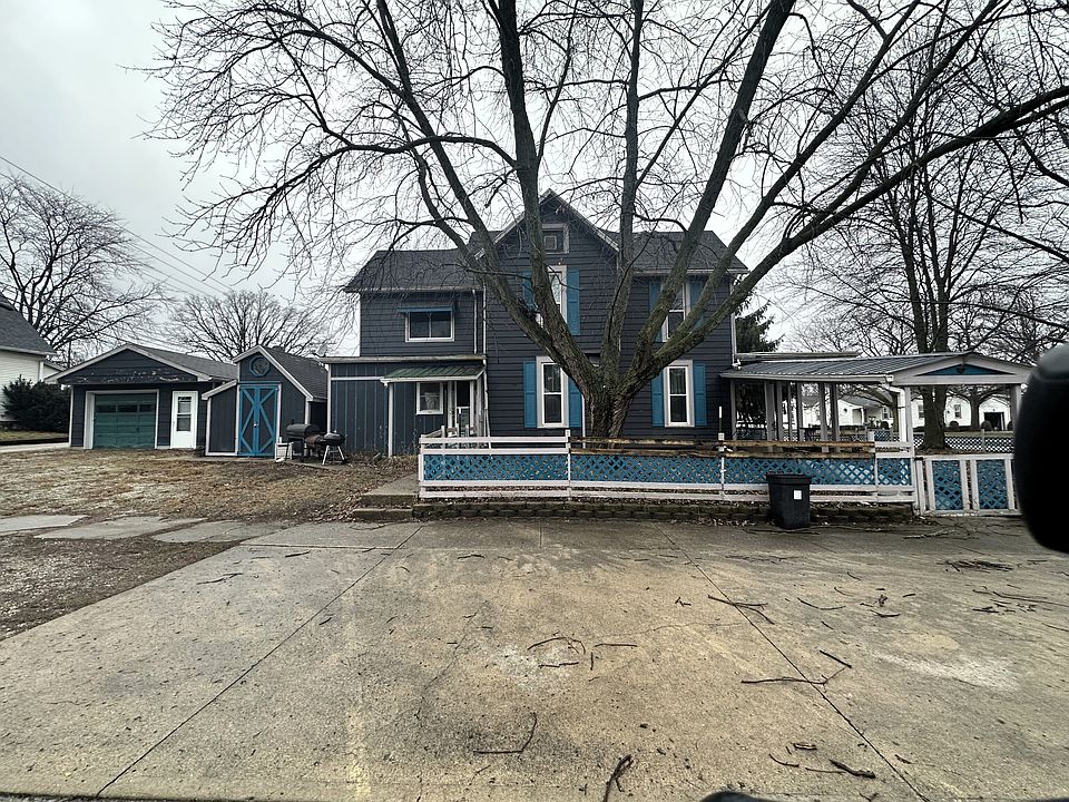 2nd image of 906 N Lebanon St