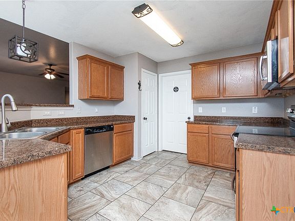 4th image of 2117 Jefferson Ct S